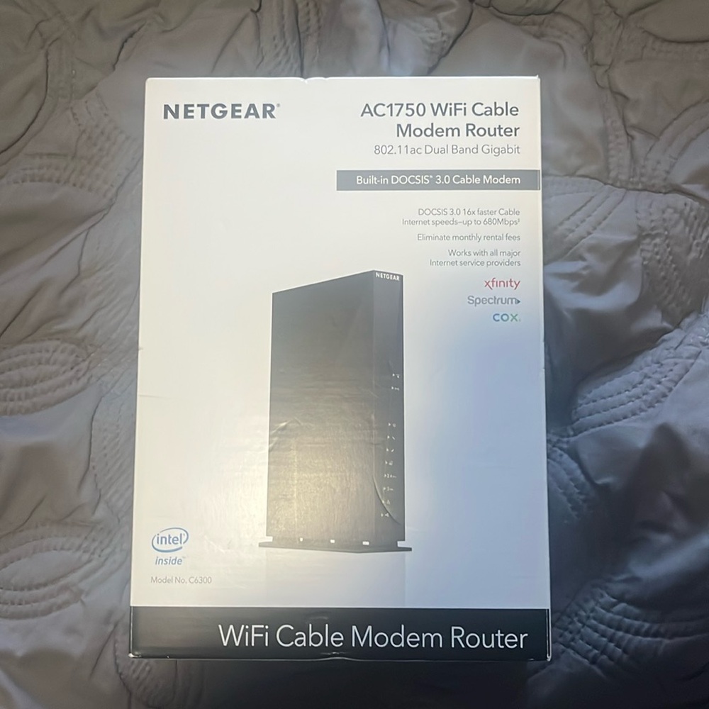 Netgear AC1750 WiFi Cable Modem Router